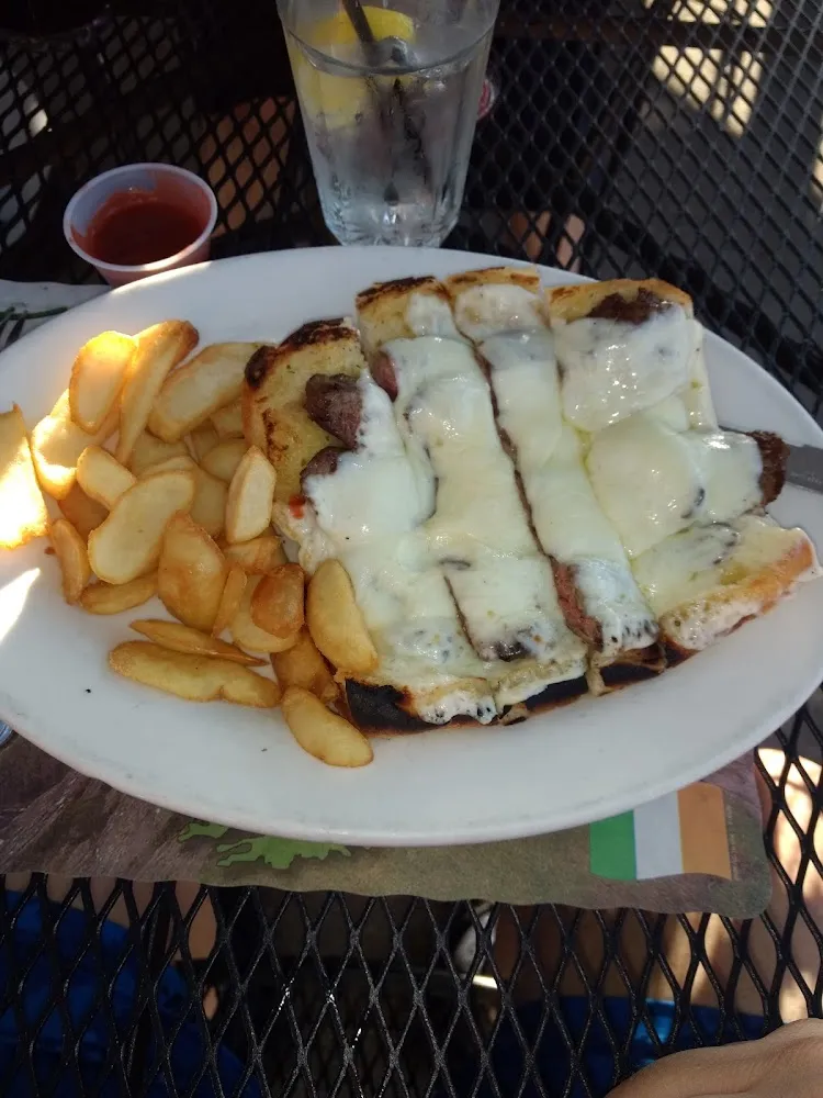 Steak Tidbits on Garlic Bread with Mozzarella